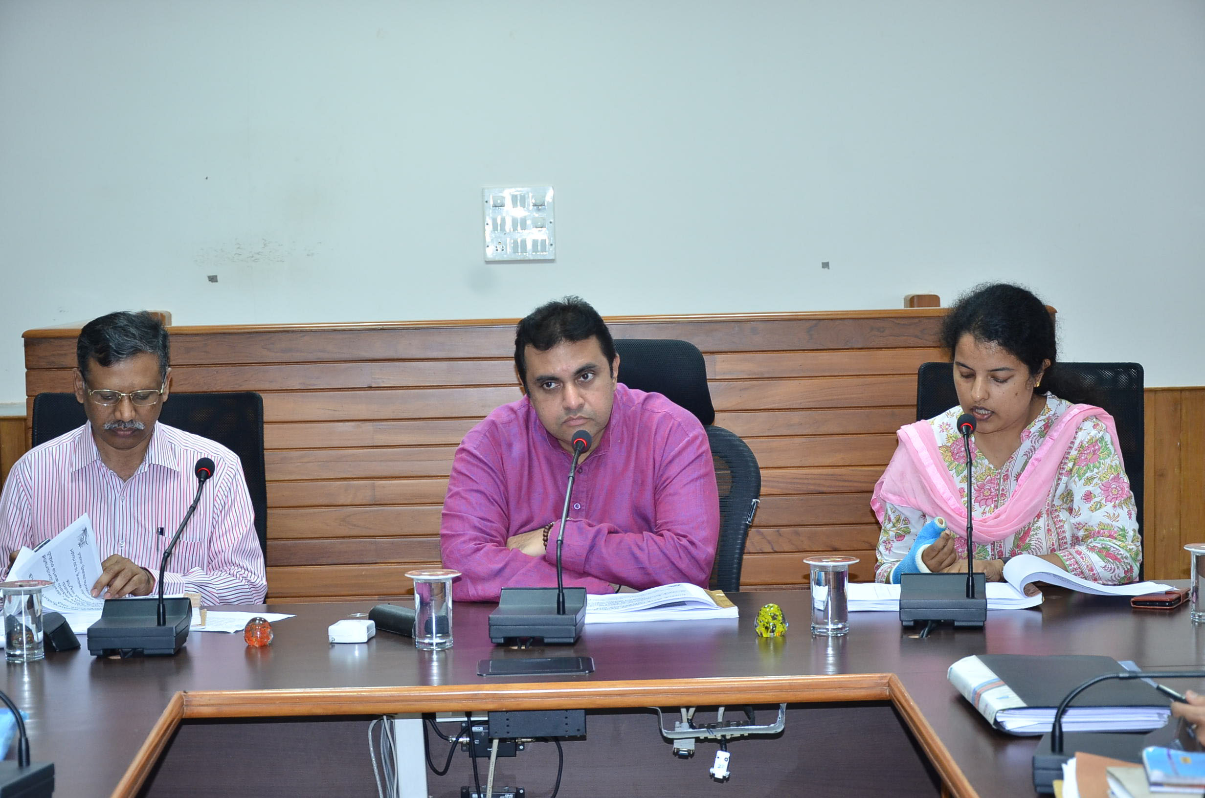 ಬಿಪಿಎಲ್ ಕಾರ್ಡ್‌ಗಳನ್ನು ಶೀಘ್ರದಲ್ಲೇ ವಿತರಿಸಿ: ಪ್ರಮೋದ್